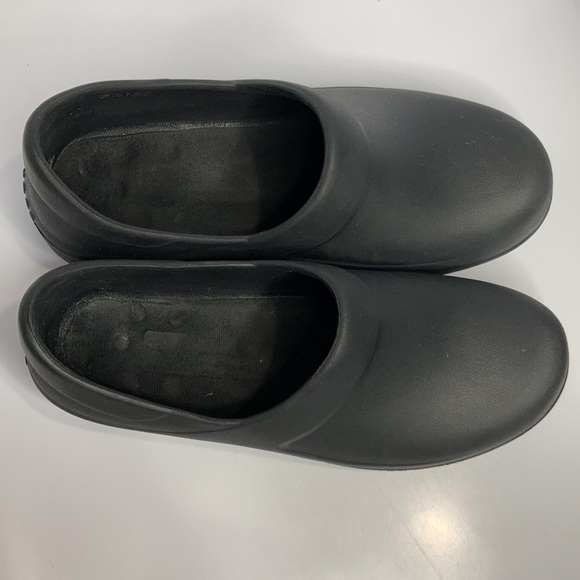 Crocs black Neria pro ll clogs slip resistant size 11 - Picture 3 of 9